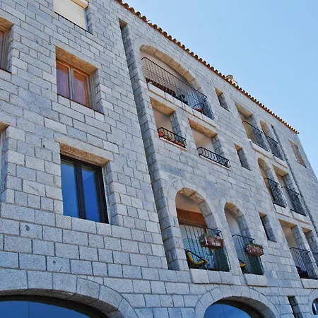 Albatros House *