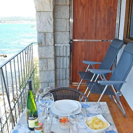 Albatros House *