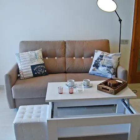 Albatros House *