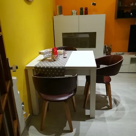 Albatros House L' Escala