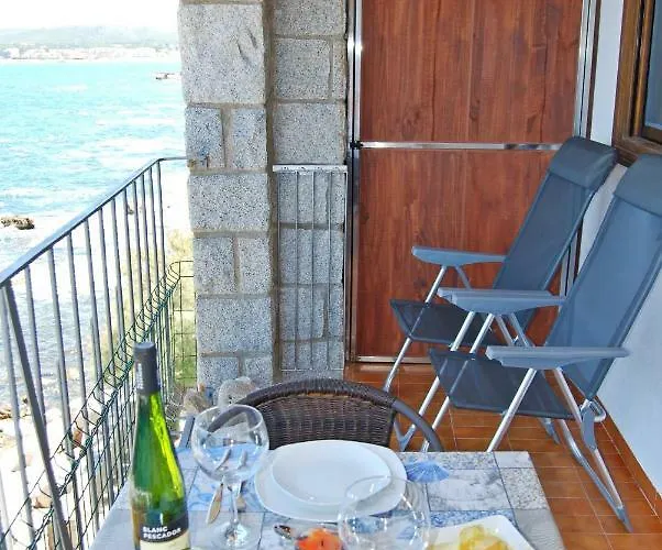 Albatros House *
